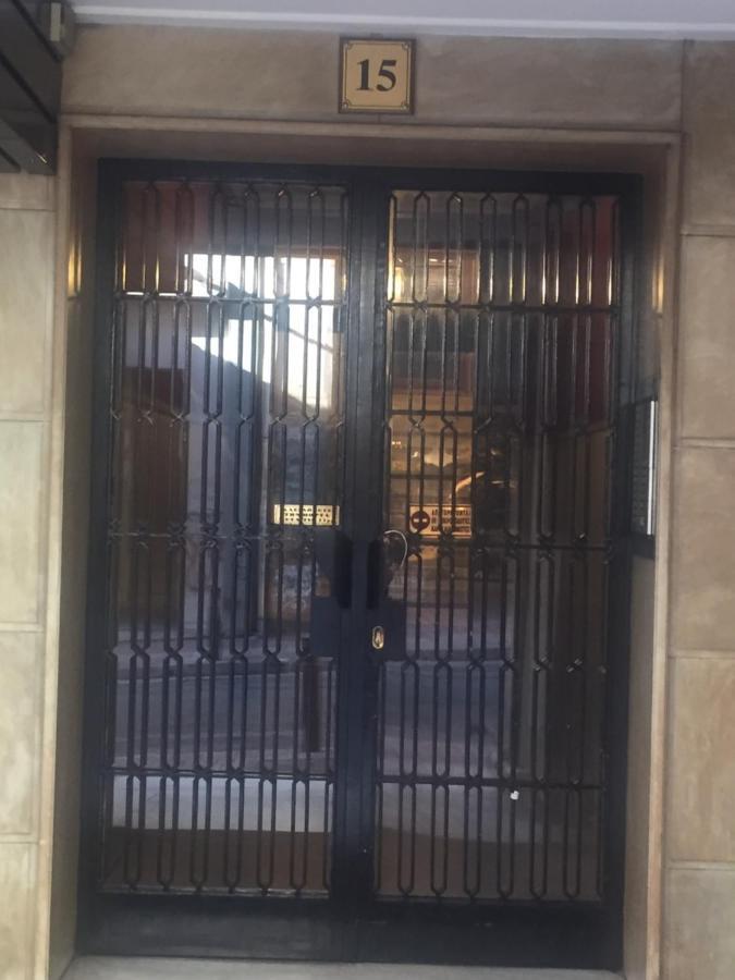 Aris Apartment 雅典 外观 照片